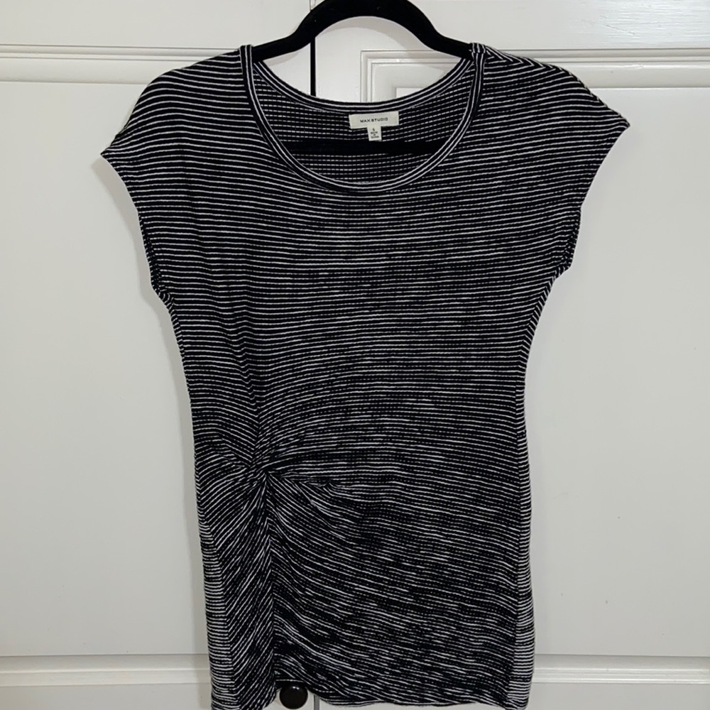Small Striped Mac Studio blouse with flattering knot at waist